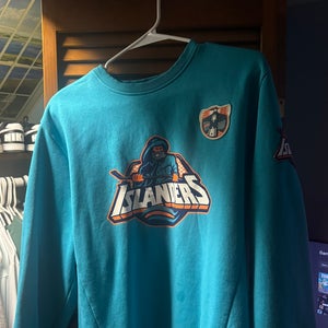 Blue Medium Men's Shirt (Used)