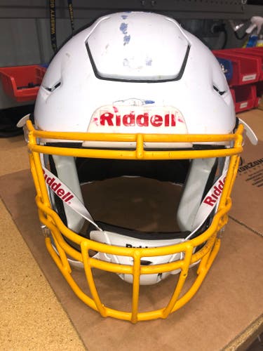 USED RIDDELL FLEX ADULT HELMET - LARGE - METALLIC WHIITE