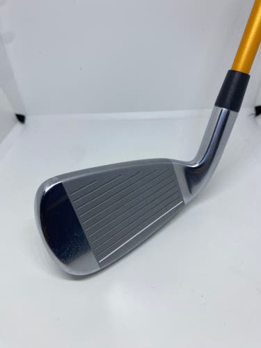 MINT Cleveland 588 MT 4 Iron Stiff