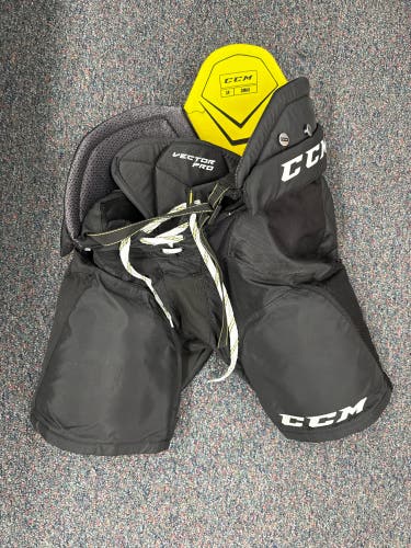 Black CCM Vector Pro Hockey Pants (Used) | Senior Small