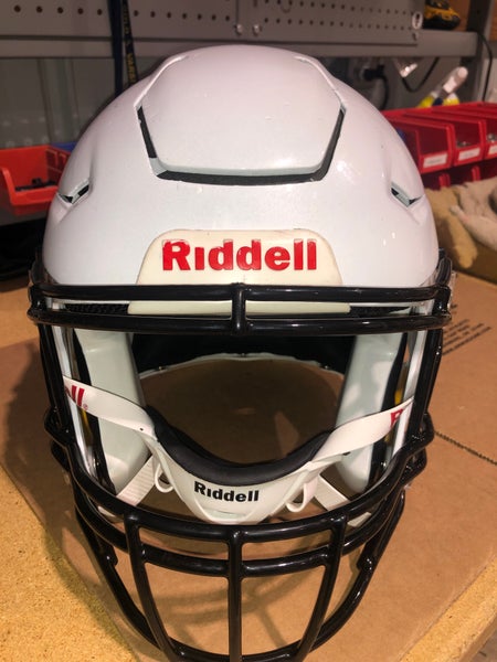 USED RIDDELL FLEX ADULT HELMET - LARGE - METALLIC WHIITE