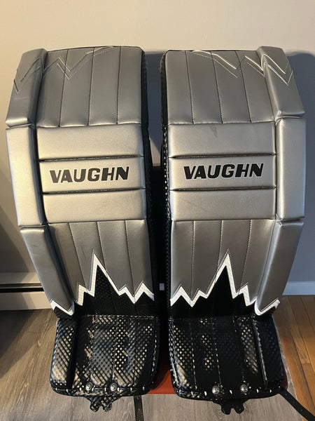 Vaughn Velocity Iceberg Pro Senior Goalie Leg Pads – Special Edition (35” +2”) (READ DESCRIPTION)