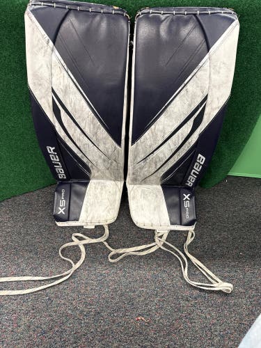White & Navy Bauer Vapor X5 Pro Goalie Leg Pads (Used) | Senior XS (32+)