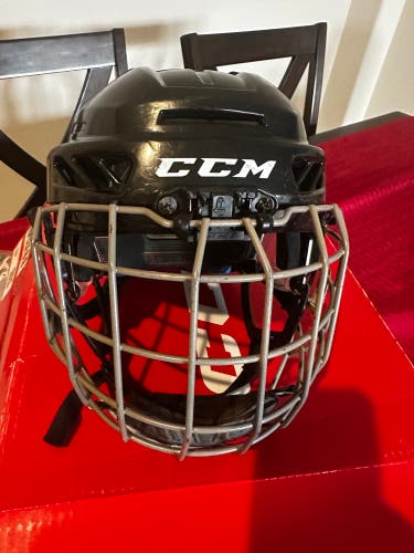 CCM FL3DS Helmet with cage Junior
