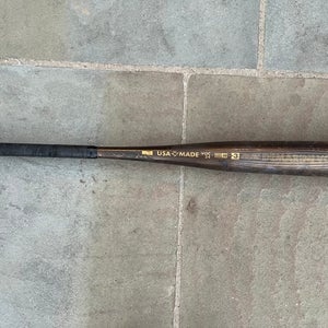 2024 DeMarini Voodoo One Alloy BBCOR Certified Bat (-3) 27 oz 30" (Used)