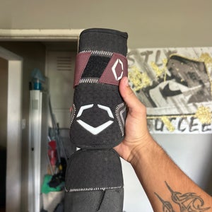Senior EvoShield Elbow Guard Elbow Protection (Used)