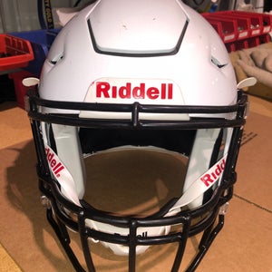 USED RIDDELL FLEX ADULT HELMET - MEDIUM - METALLIC WHIITE
