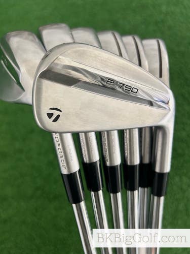 Taylormade P790 25 Forged Iron Set 4-P / KBS Tour Lite Regular