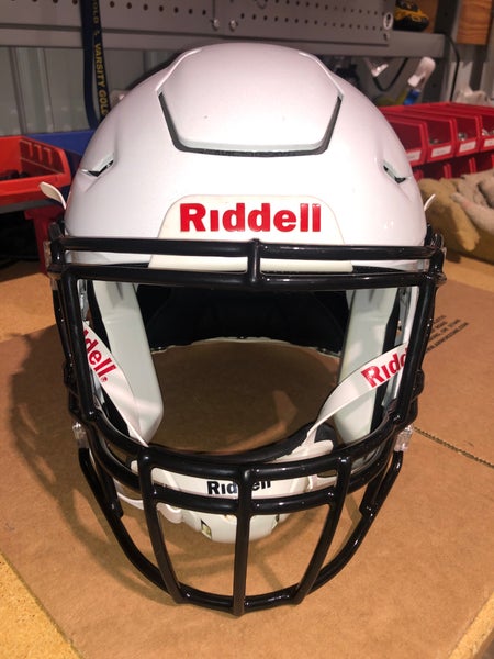 USED RIDDELL FLEX ADULT HELMET - MEDIUM - METALLIC WHIITE