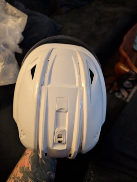 Large Bauer Helmet (Used)