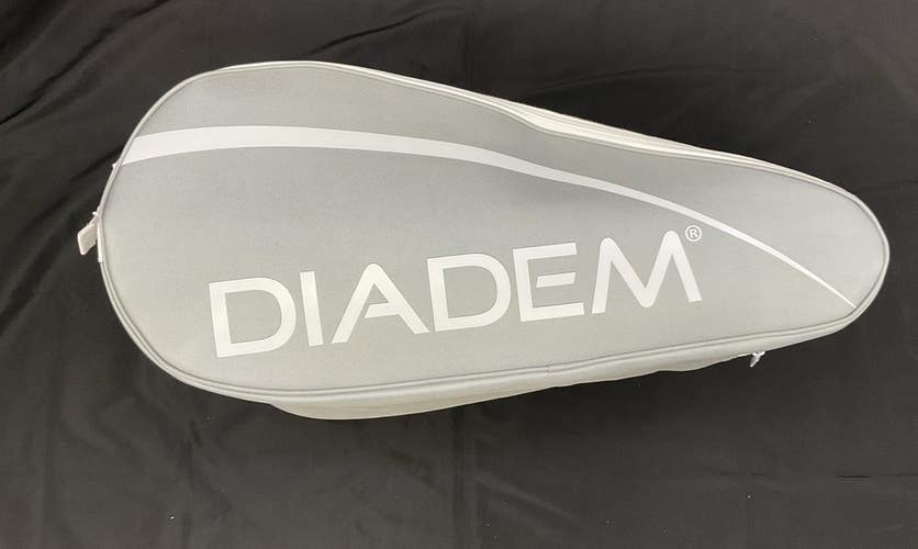 Diadem Tour V3 12pk Elevate Racquet Bag (White)