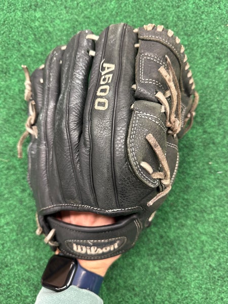 Black Wilson A500 RH Baseball Glove 12" (Used)