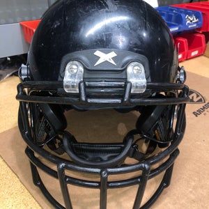 USED XENITH X2E+ YOUTH FOOTBALL HELMET - MEDIUM - BLACK