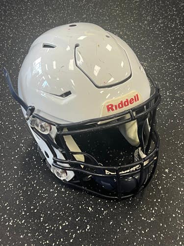 Used Riddell SPEEDFLEX FB Helmet White MD 11849-S000033537