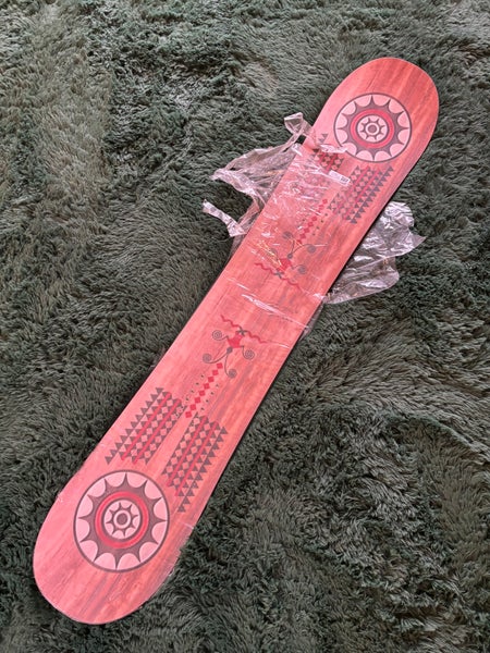 New Women's Niplia TAO 149 cm Snowboard