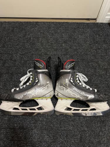 Bauer Vapor Hyperlite Hockey Skates - Size 6.5 Fit 1