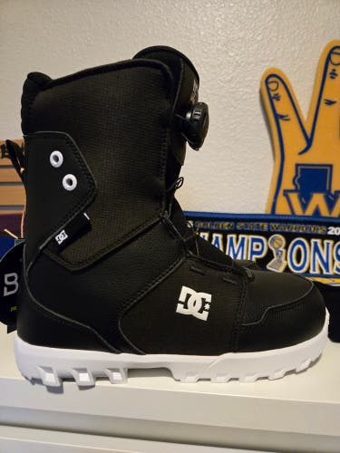 Kid's 5Y (Big Kids / Youth) DC Scout Snowboard Boots Soft Flex All Mountain (New)