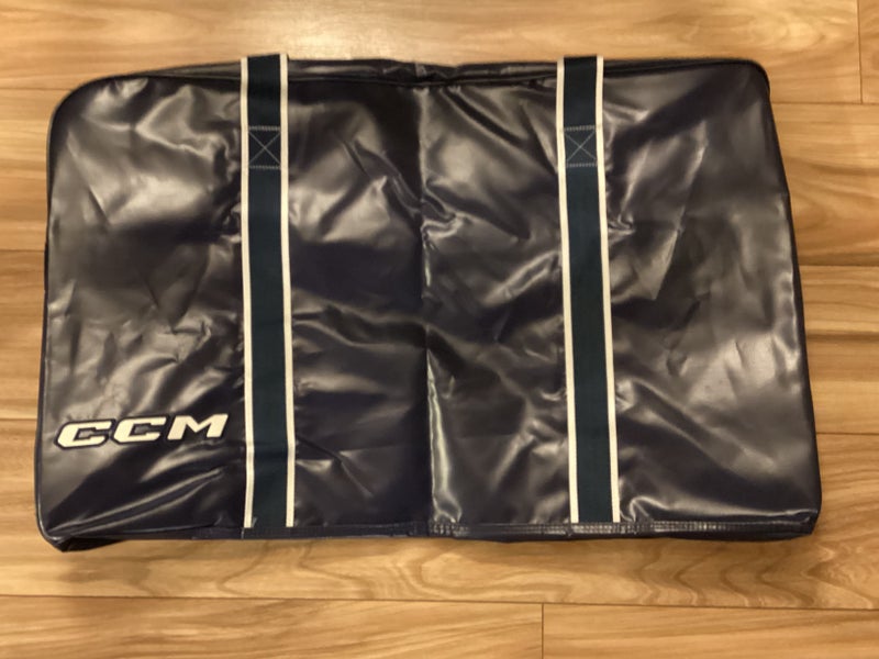 CCM Pro Team Carry Hockey Player Bag Senior Navy New