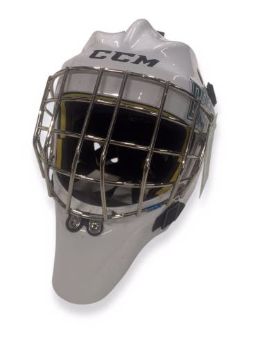 CCM Axis 1.5 Junior Goalie Mask