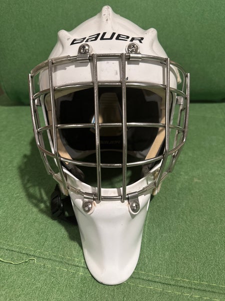 Small Bauer Profile 950 Goalie Mask (Used)