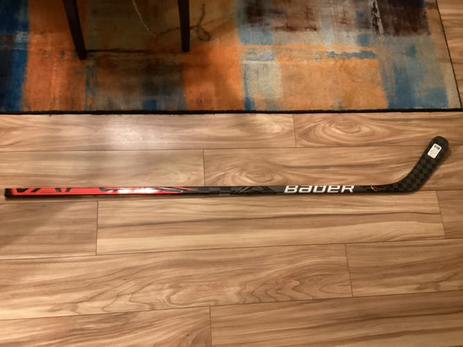 Senior Bauer Vapor FlyLite Left Hand Hockey Stick P88 77 Flex Pro Stock (New)