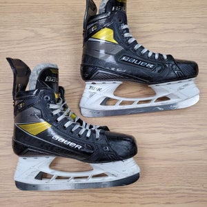 Size 8 Fit 1 Senior Bauer Supreme 3S Pro Hockey Skates with Blades (Used)