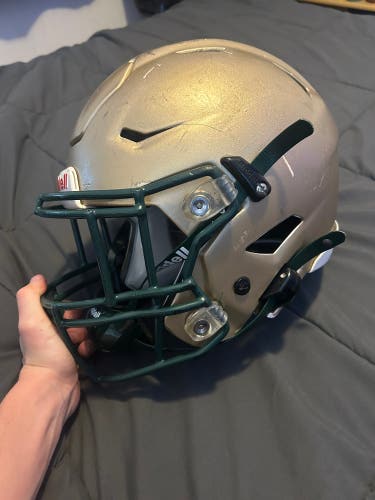 Adult Medium Riddell SpeedFlex Helmet (Used)