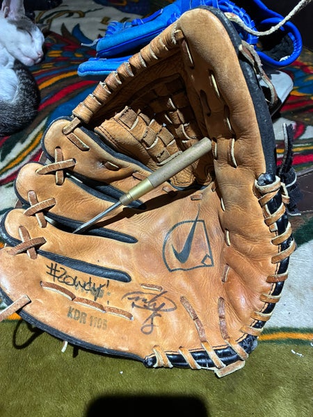 (Used) Nike Diamond Ready Baseball Glove