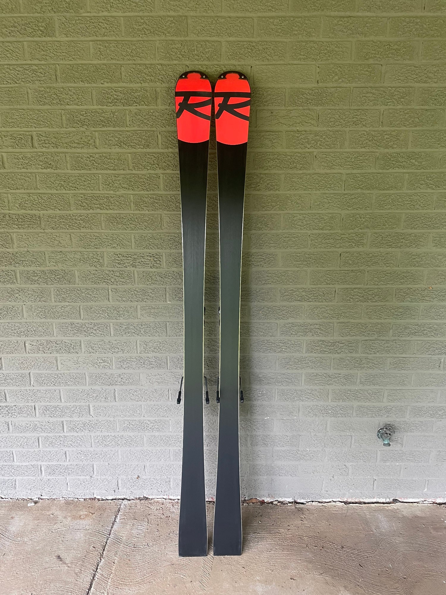 Rossignol Hero Athlete SL 165 cm Racing Skis With Bindings Max Din