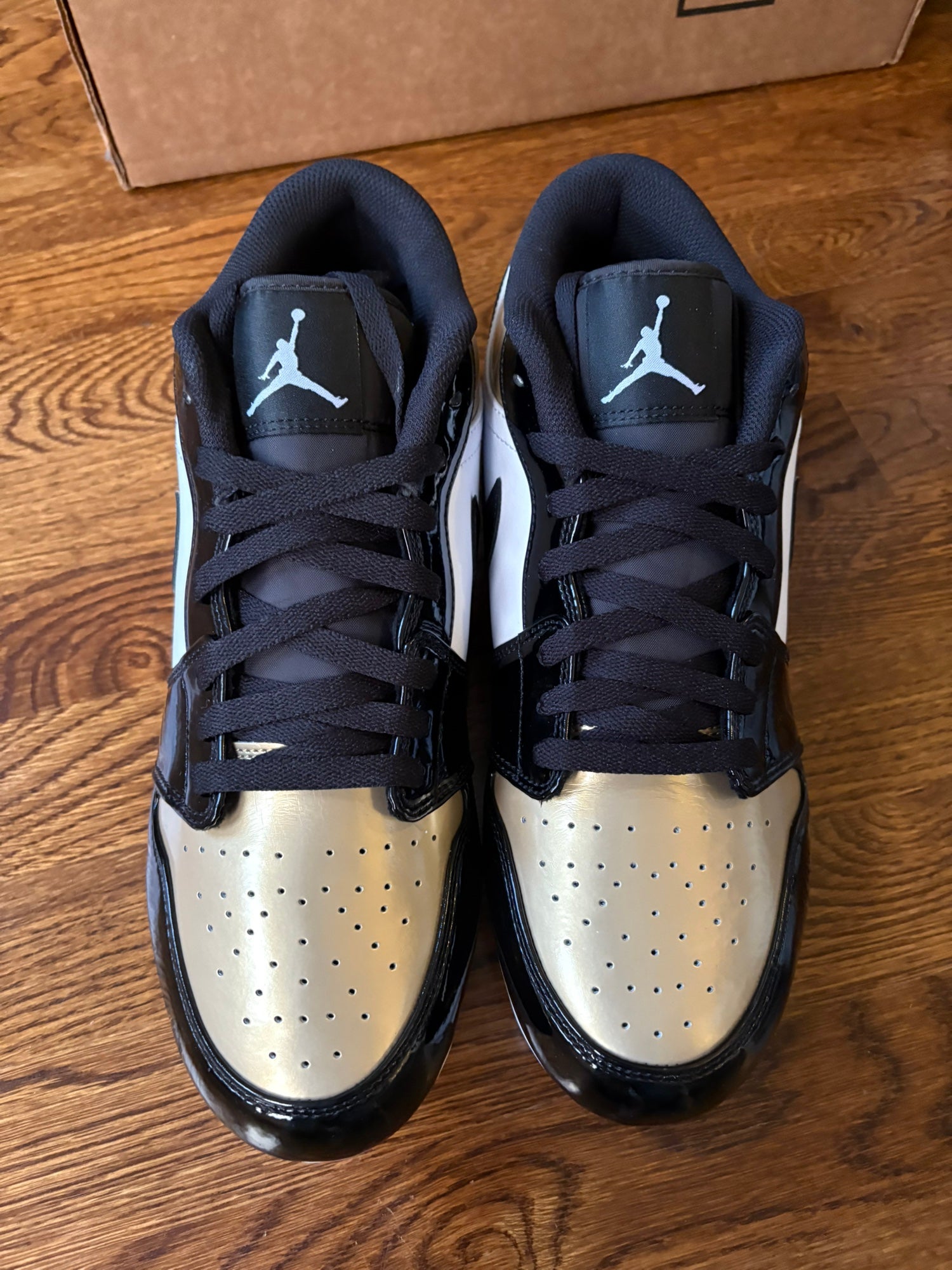Nike Air Jordan 1 Low Football Cleat FJ6245-701 White Gold Black Mens Size 13 Nike Air Jordan 1 Low TD Football Cleats Gold Toe FJ6245-701  main image 2