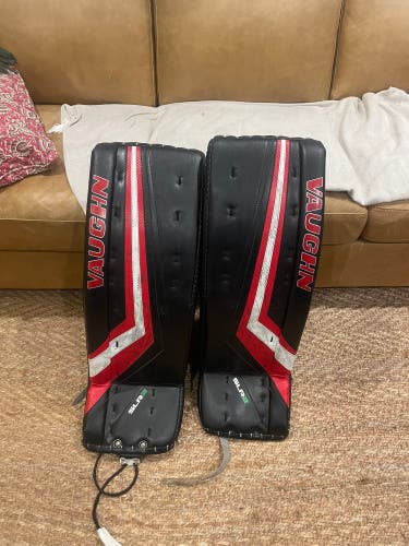 31" Vaughn Regular Goalie Full Set (Used)