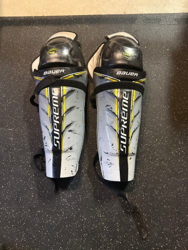 Senior Bauer Supreme One40 16" Shin Pads (Used)