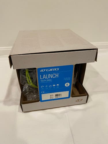 Giro Launch Ski Helmet Youth Small (Used)