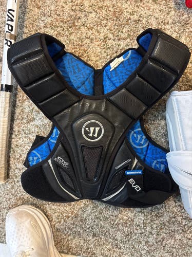 Medium Adult Warrior Evo Shoulder Pads (New)