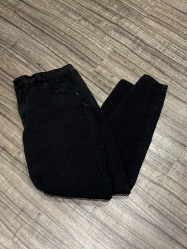 D. Jeans Women’s Flower Embroidered Jeans Size 16 Inseam 29” Black