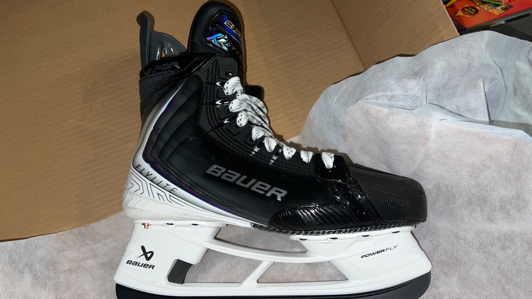2025 Bauer Vapor Flylite Hockey Skates 9 (Used)