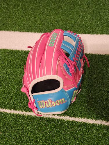 2025 Wilson RH Outfield A2000 Baseball Glove 11.75" (New)