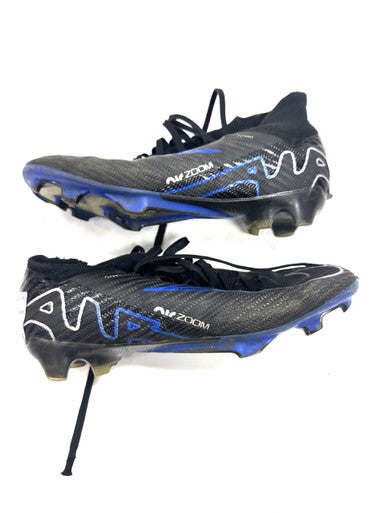 Used Nike Soccer Cleats Black Junior 05.5 11860-S000300814
