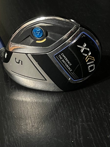 XXIO 11 Fairway 5 Wood 5W RH 18* 42" MP1100 Reg Flex Stock Grip