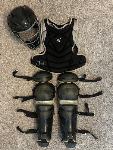 Easton Jen Schro Fundamental Catcher's Set