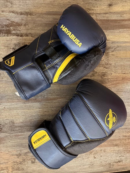 (Used) Hayabusa T3 boxing gloves