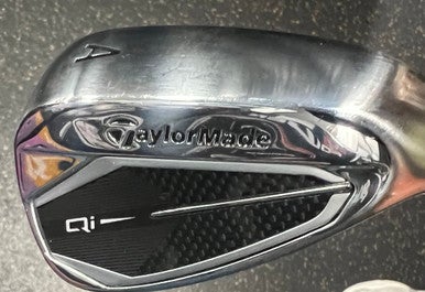 Used Taylormade QI Golf Wedge Mens RH Gap/Approach Wedge 11497-S000153666