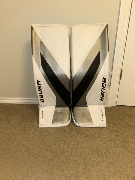 Bauer Hyperlite 2 Pro Stock Senior Goalie Leg Pads (READ DESCRIPTION)
