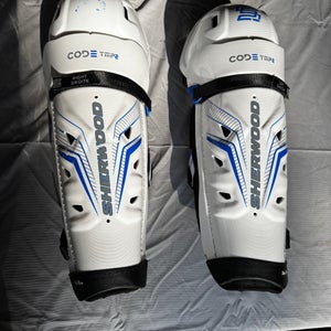 Senior Sher-Wood 16" Shin Pads (Used)