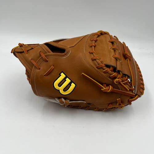 Wilson A2000 M23 33.5 Catchers Mitt Baseball Glove