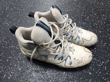 Used Under Armour COMMAND 2.0 LAX Cleats Boys White Junior 04 11849-S000033610