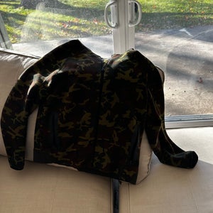 Boys XL Nike Sweatshirt (Used)