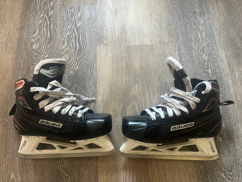 2017 Bauer Vapor X700 Hockey Goalie Skates Extra Wide Width Size 3.5 (Used)