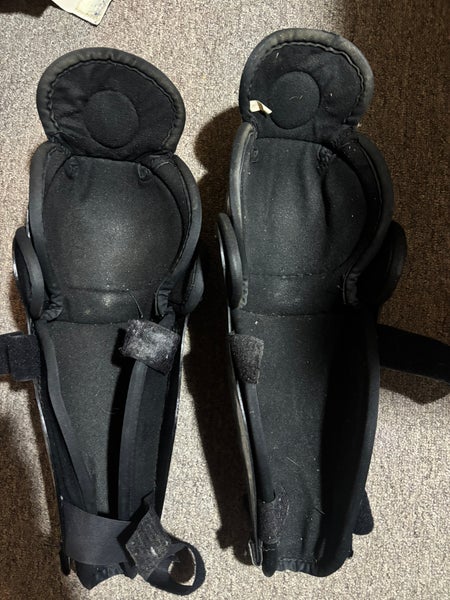 Senior 15" Shin Pads (Used)