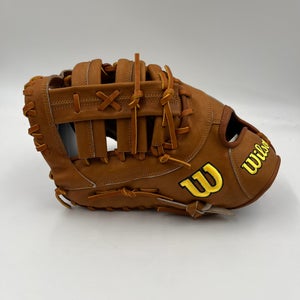 Wilson A2000 1679 12.5 Lefty First Base Mitt Baseball Glove